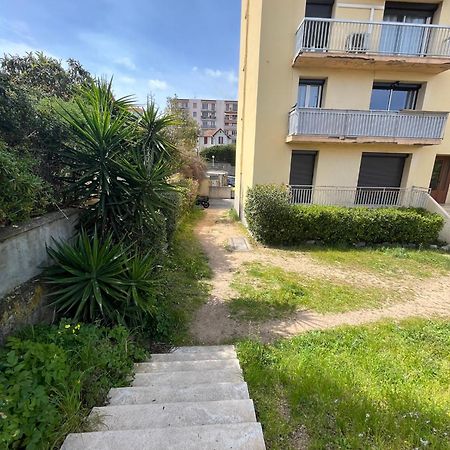 Superbe T2 Avec Place De Parking Ajaccio  Exteriér fotografie